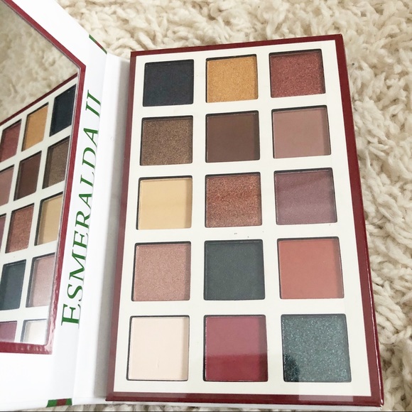 Beauty Creations | Esmeralda II Eyeshadow Palette - Picture 1 of 4